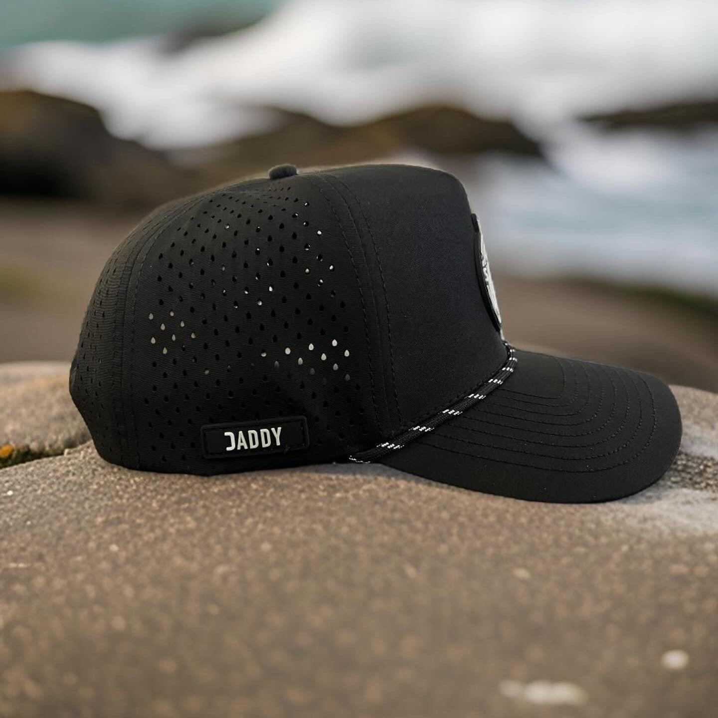 SC 5 Panel Black/White Snapback